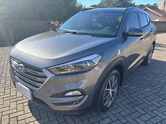 HYUNDAI TUCSON 1.6 16V T-GDI GASOLINA GLS ECOSHIFT HYUNDAI TUCSON 1.6 16V T-GDI GASOLINA GLS ECOSHIFT